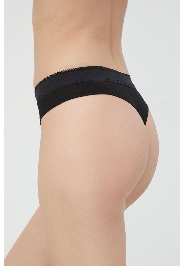Hugo - HUGO stringi (3-pack) kolor czarny. Kolor: czarny. Materiał: materiał, bawełna
