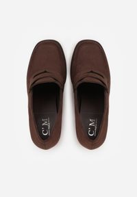 Born2be - Brązowe Półbuty w Stylu Mokasynów na Obcasie z Ozdobnym Przeszyciem Edanithiel. Okazja: na co dzień. Kolor: brązowy. Materiał: jeans. Obcas: na obcasie. Styl: casual, elegancki, klasyczny. Wysokość obcasa: średni #7