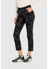 Aeronautica Militare - AERONAUTICA MILITARE Spodnie chinosy damskie w czarne moro, Rozmiar 38 IT - 34 EU. Kolor: czarny. Materiał: bawełna. Wzór: moro #5