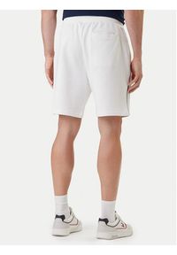 TOMMY HILFIGER - Tommy Hilfiger Szorty sportowe Global Stripe MW0MW42883 Biały Regular Fit. Kolor: biały. Materiał: bawełna. Styl: sportowy #2