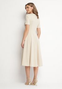 Born2be - Beżowa Sukienka Rozkloszowana z Taliowaniem Telorwena. Okazja: na ślub cywilny, na wesele, na randkę. Kolor: beżowy. Długość rękawa: krótki rękaw. Styl: klasyczny #7