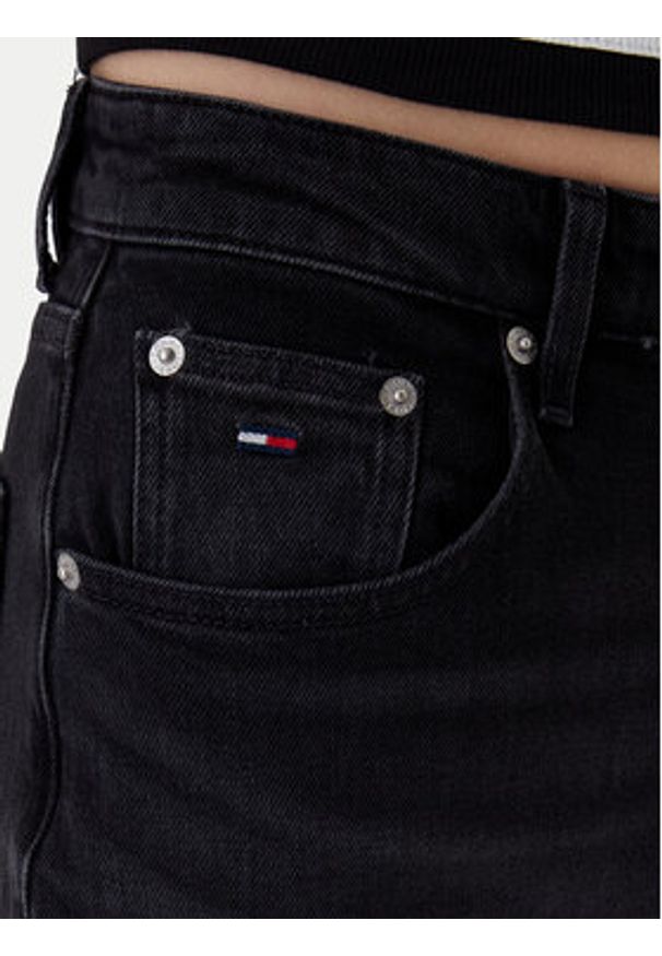 Tommy Jeans Jeansy DW0DW22442 Czarny Mom Fit. Kolor: czarny