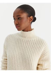 Calvin Klein Jeans Golf Brushed Wool Ls LV044D361G Biały Regular Fit. Typ kołnierza: golf. Kolor: biały. Materiał: syntetyk #4