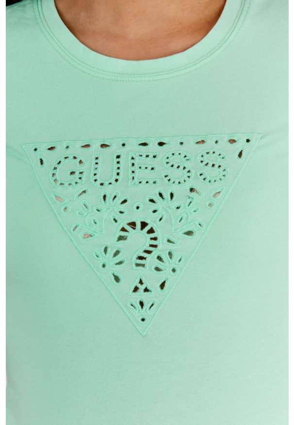 Guess - GUESS Zielony t-shirt damski z ażurowym logo, Rozmiar XS. Kolor: zielony. Materiał: bawełna. Wzór: ażurowy