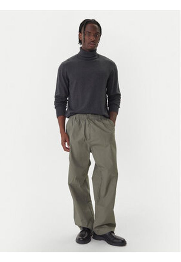 Jack & Jones Spodnie materiałowe Owen Cade 12282385 Zielony Baggy Fit. Kolor: zielony. Materiał: bawełna