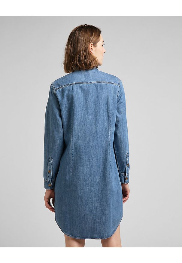 Lee - LEE SHIRT DRESS DAMSKA SUKIENKA JEANSOWA DŻINS MID STONE L50DPLVK 112145226. Materiał: jeans