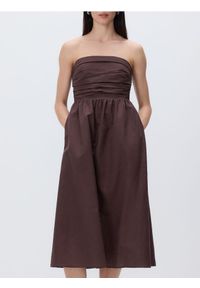 Reserved - Sukienka midi z lnem - brązowy. Kolor: brązowy. Materiał: len. Długość: midi