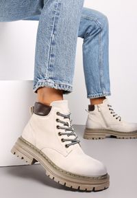 Born2be - Beżowe Traperki z Lekkim Ociepleniem Malak. Kolor: beżowy #1