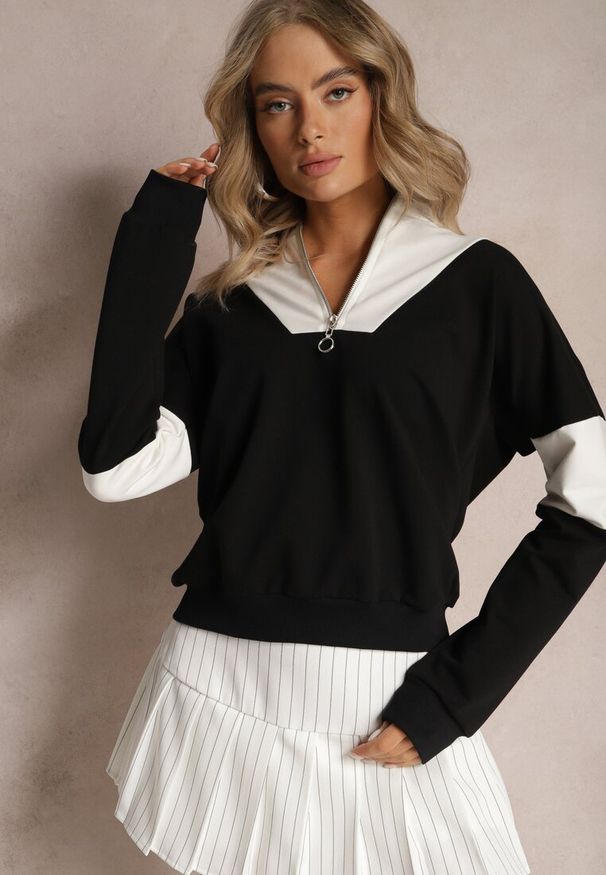 Renee - Czarna Bawełniana Bluza z Suwakiem w Stylu Polo Torellia. Okazja: do domu. Typ kołnierza: polo. Kolor: czarny. Materiał: bawełna. Długość: krótkie