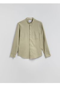 Reserved - Koszula slim fit ze stójką - oliwkowy. Typ kołnierza: kołnierzyk stójkowy. Kolor: oliwkowy. Materiał: tkanina, bawełna