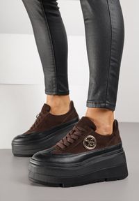 Renee - Brązowe Chunky Sneakersy Vices na Platformie z Okrągłym Detalem Sedvira. Okazja: na spacer. Nosek buta: okrągły. Kolor: brązowy. Materiał: jeans, koronka, skóra. Obcas: na platformie. Sport: turystyka piesza #7