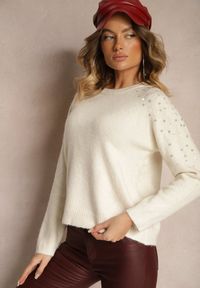 Renee - Beżowy Sweter z Bawełną i Cekinami Ceala. Okazja: na imprezę, na co dzień. Kolor: beżowy. Materiał: bawełna. Wzór: aplikacja. Styl: casual, elegancki #3