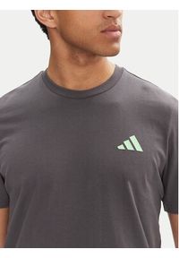 Adidas - adidas T-Shirt Mercedes - AMG Petronas Formula One Team Premium JY3032 Szary Regular Fit. Kolor: szary. Materiał: bawełna #2