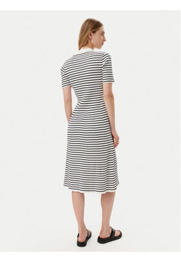 GANT - Gant Sukienka dzianinowa 4502085 Biały Slim Fit. Kolor: biały. Materiał: bawełna