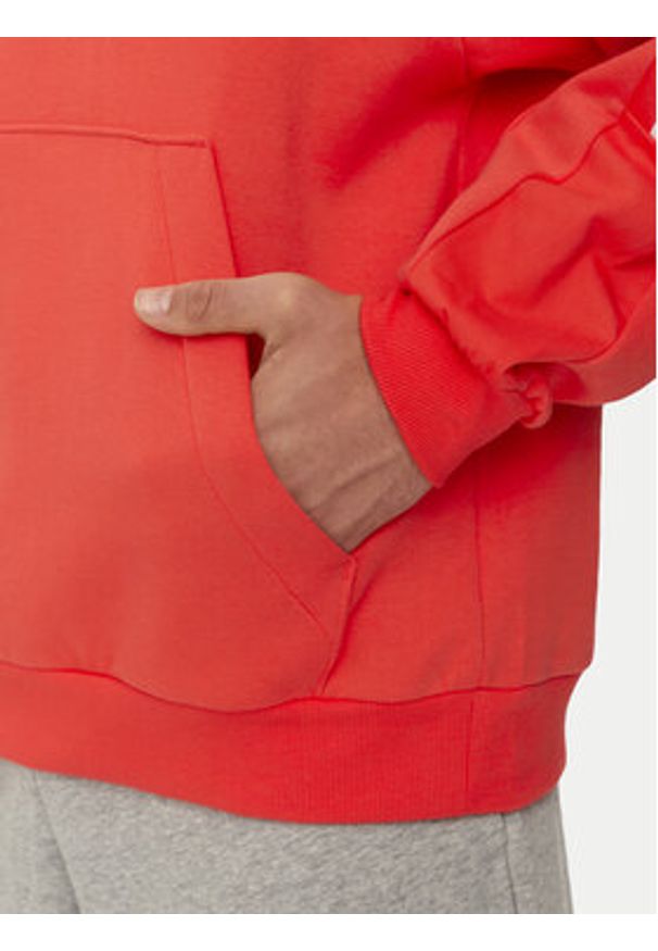 Adidas - adidas Bluza House of Tiro IV8123 Pomarańczowy Loose Fit. Kolor: pomarańczowy. Materiał: bawełna