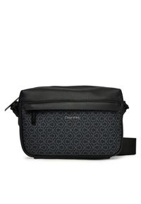 Saszetka Calvin Klein. Kolor: czarny