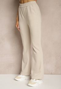Renee - Beżowe Dresowe Spodnie Flare z Gumką w Pasie Efranaria. Okazja: na co dzień. Kolor: beżowy. Materiał: dresówka. Styl: klasyczny, elegancki, casual #5
