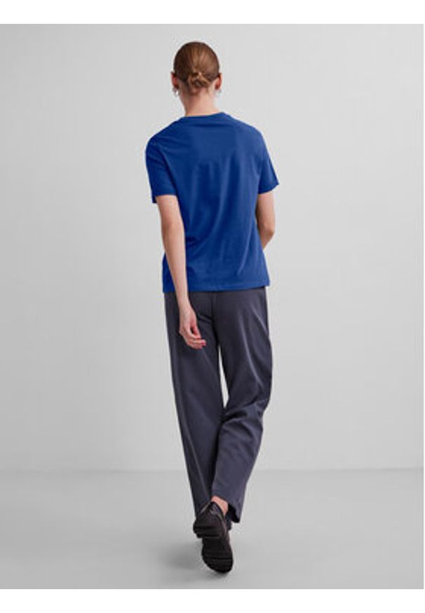 Pieces T-Shirt Ria 17086970 Niebieski Regular Fit. Kolor: niebieski. Materiał: bawełna