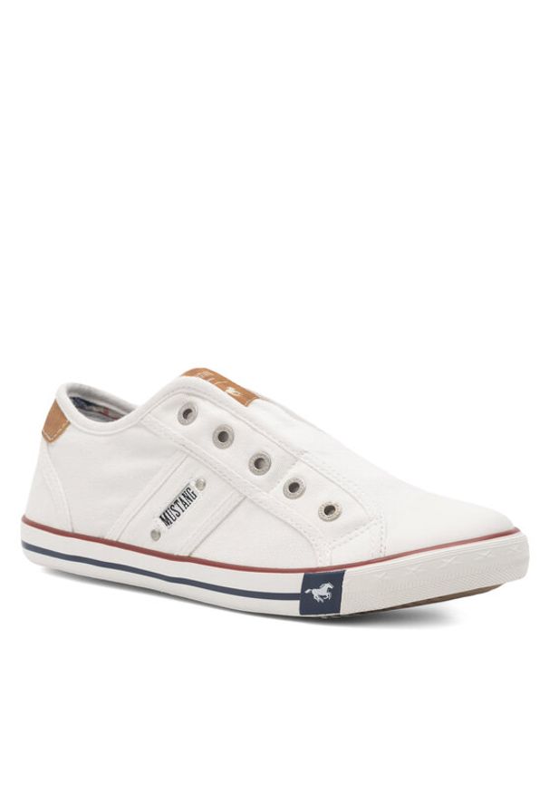 Mustang Trampki 1099-409 Biały. Kolor: biały. Materiał: materiał