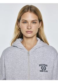 Big-Star - Bluza damska z kapturem rozpinana szara Madelina 901. Typ kołnierza: kaptur. Kolor: szary. Materiał: dresówka, dzianina. Wzór: aplikacja, haft. Styl: sportowy, elegancki #3
