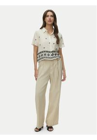 Vero Moda Koszula Kai 10345548 Beżowy Regular Fit. Kolor: beżowy. Materiał: wiskoza #4