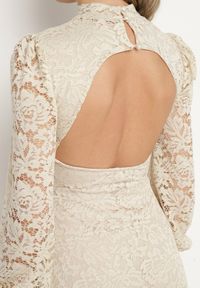 Born2be - Beżowa Rozkloszowana Sukienka Koktajlowa Ozdobiona Koronką z Odkrytymi Plecami Feliyana. Okazja: na imprezę. Kolor: beżowy. Materiał: koronka. Wzór: aplikacja, koronka. Styl: wizytowy #5