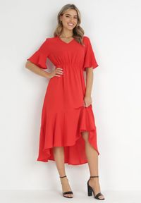 Born2be - Czerwona Sukienka Stamorus. Typ kołnierza: kołnierz z falbankami. Kolor: czerwony. Długość rękawa: krótki rękaw. Wzór: aplikacja. Styl: klasyczny. Długość: midi #5