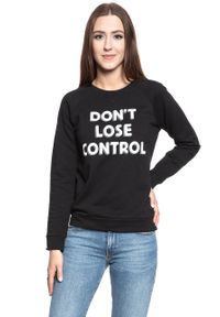 Lee - BLUZA LEE DAMSKA CORE CREWNECK SWS BLACK L53SDE01. Wzór: napisy #8