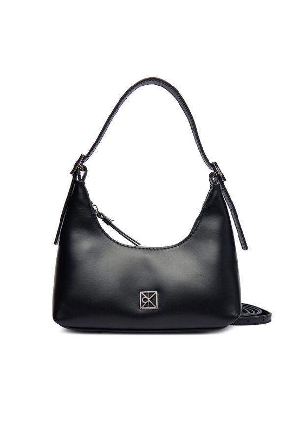Calvin Klein Torebka Emblm Hw Lthr Mini LV04F3263G Czarny. Kolor: czarny. Materiał: skórzane
