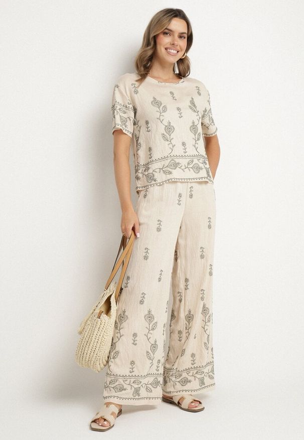 Born2be - Beżowy Komplet z Wiskozy Zdobiony Haftem T-shirt i Szerokie Spodnie Tezonea. Kolor: beżowy. Materiał: wiskoza. Wzór: aplikacja, haft