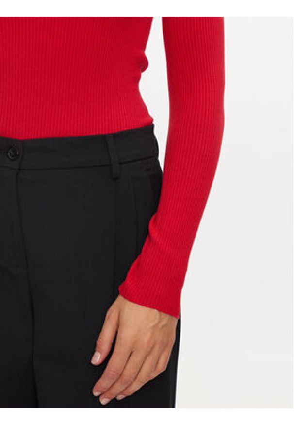 Kontatto Golf 3M0117 Czerwony Slim Fit. Typ kołnierza: golf. Kolor: czerwony. Materiał: wiskoza