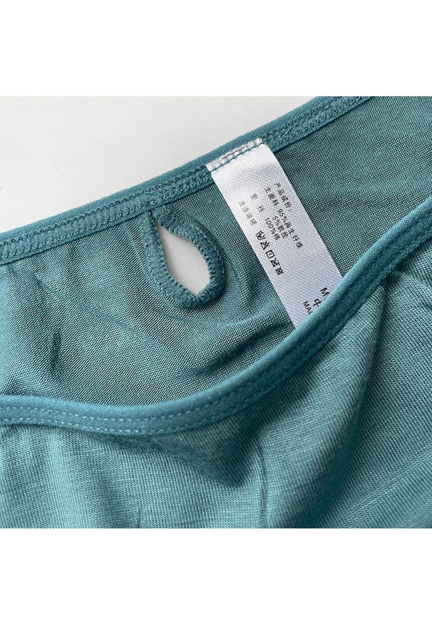 Intica - Majtki sportowe fitness z elastycznego materiału Greer. Kolor: żółty. Materiał: materiał