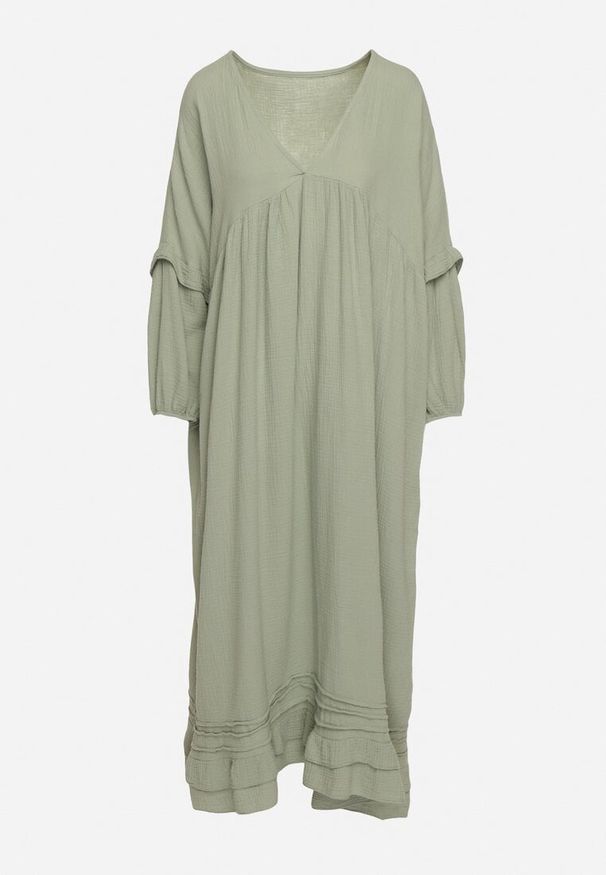 Born2be - Ciemnozielona Bawełniana Muślinowa Sukienka Ozdobiona Falbanką Perisea. Okazja: na co dzień. Typ kołnierza: dekolt w kształcie V. Kolor: zielony. Materiał: bawełna. Wzór: aplikacja. Typ sukienki: proste. Styl: casual