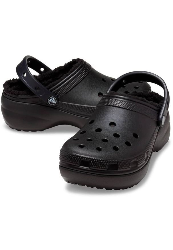 Crocs - Classic platforma damskie chodaki z podszewką. Kolor: czarny. Obcas: na platformie