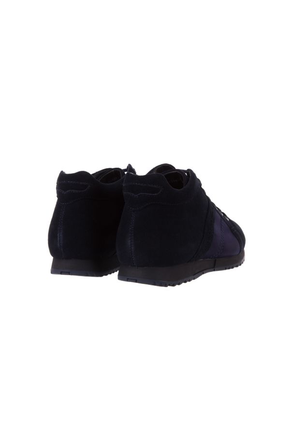 Trampki Bayla-151 D151431-3B Navy, Granat, Skóra naturalna. Okazja: na co dzień. Kolor: niebieski. Materiał: nubuk. Szerokość cholewki: normalna. Styl: elegancki, casual