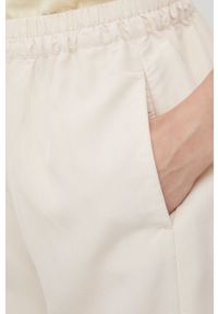 Sisley spodnie damskie kolor beżowy proste high waist. Okazja: na co dzień. Stan: podwyższony. Kolor: beżowy. Materiał: tkanina. Styl: casual #4