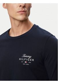 TOMMY HILFIGER - Tommy Hilfiger Longsleeve Script Stack MW0MW43225 Granatowy Regular Fit. Kolor: niebieski. Materiał: bawełna. Długość rękawa: długi rękaw #5