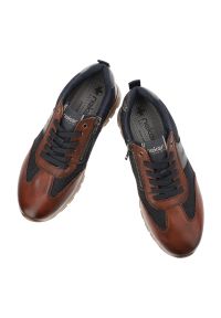 Brązowe Sneakersy Rieker Eleganckie Obuwie Męskie. Okazja: na co dzień. Kolor: brązowy. Materiał: jeans, skóra ekologiczna, materiał. Szerokość cholewki: normalna #4