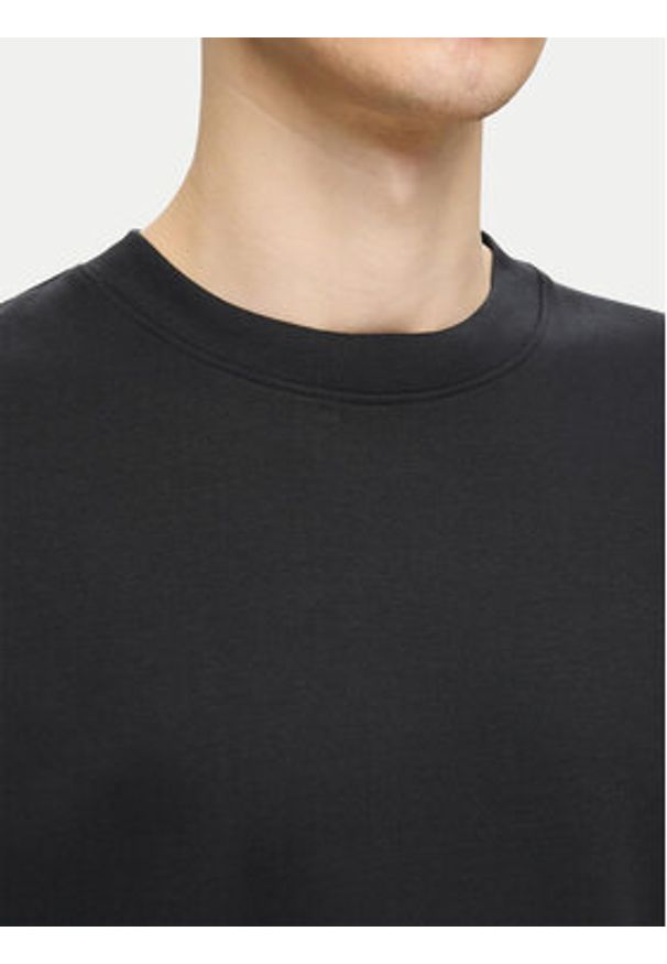 Selected Homme T-Shirt 16094143 Czarny Loose Fit. Kolor: czarny. Materiał: bawełna, syntetyk