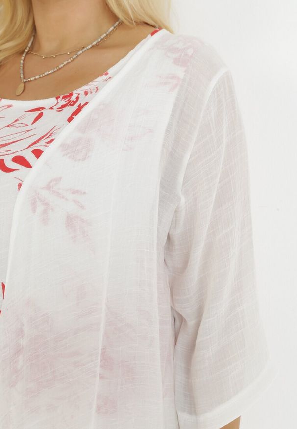 Born2be - Czerwono-Biała Trapezowa Sukienka Midi z Bawełny w Kwiaty i Narzutka Elephira. Kolor: biały. Materiał: bawełna. Długość rękawa: bez rękawów. Wzór: kwiaty. Typ sukienki: trapezowe. Długość: midi