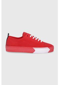 Sisley Buty skórzane kolor czerwony na płaskiej podeszwie. Nosek buta: okrągły. Zapięcie: sznurówki. Kolor: czerwony. Materiał: skóra. Obcas: na płaskiej podeszwie