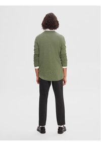 Selected Homme Sweter 16079774 Zielony Regular Fit. Kolor: zielony. Materiał: lyocell