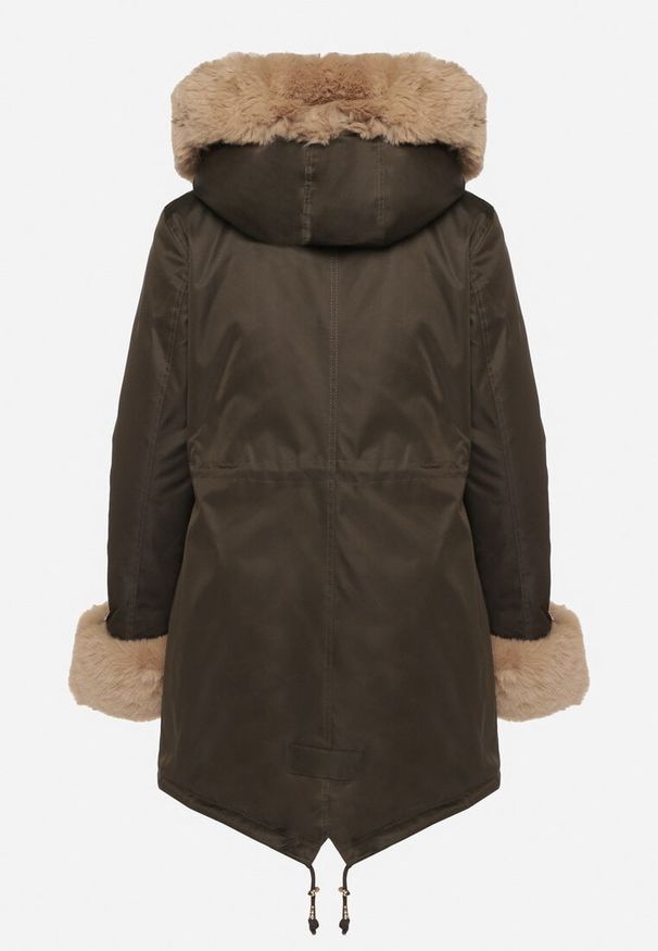 Born2be - Zielono-Beżowa Kurtka Parka z Kapturem i Odpinanymi Futerkowymi Zdobieniami Inessara. Okazja: na co dzień. Typ kołnierza: kaptur. Kolor: zielony. Materiał: skóra. Wzór: aplikacja. Styl: casual, elegancki