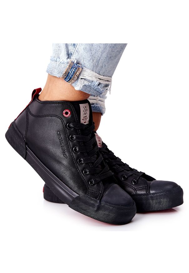 Damskie Wysokie Trampki Cross Jeans II2R4032C Czarne. Kolor: czarny. Materiał: skóra ekologiczna. Szerokość cholewki: normalna. Styl: elegancki