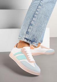 Renee - Biało-Niebieskie Sneakersy w Stylu Tenisówek z Paskami Eleaniria. Okazja: na co dzień. Zapięcie: pasek. Kolor: biały. Materiał: jeans. Wzór: paski. Obcas: na płaskiej podeszwie #5