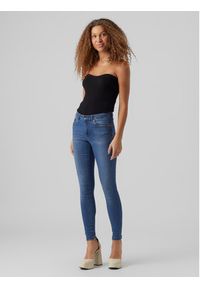 Vero Moda Jeansy Malia 10278825 Niebieski Slim Fit. Kolor: niebieski