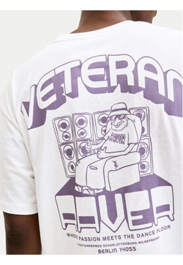 Jack & Jones T-Shirt Raver 12301189 Biały Relaxed Fit. Kolor: biały. Materiał: bawełna