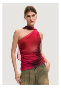 Desigual Bluzka Bratislava 26SWTK31 Czerwony Slim Fit. Kolor: czerwony. Materiał: syntetyk #1