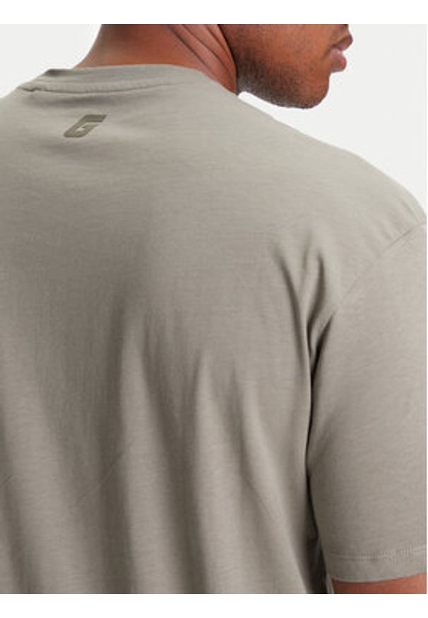 Guess T-Shirt Z4BI02 I3Z14 Zielony Regular Fit. Kolor: zielony. Materiał: bawełna