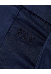 FAY - Granatowe spodnie typu chino. Okazja: na co dzień. Kolor: niebieski. Materiał: bawełna, elastan. Styl: casual, elegancki #2
